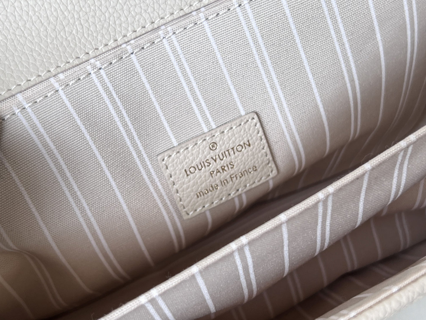 Louis Vuitton Monogram Empreinte Pochette Métis - Cream White Leather Crossbody Bag