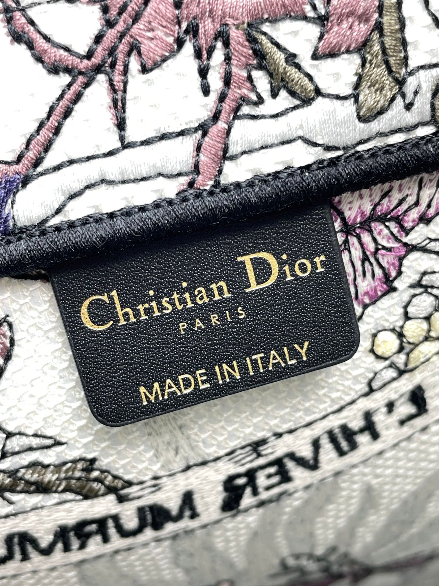 Christian Dior Book Tote Bag in Multicolored Embroidered Canvas - Large