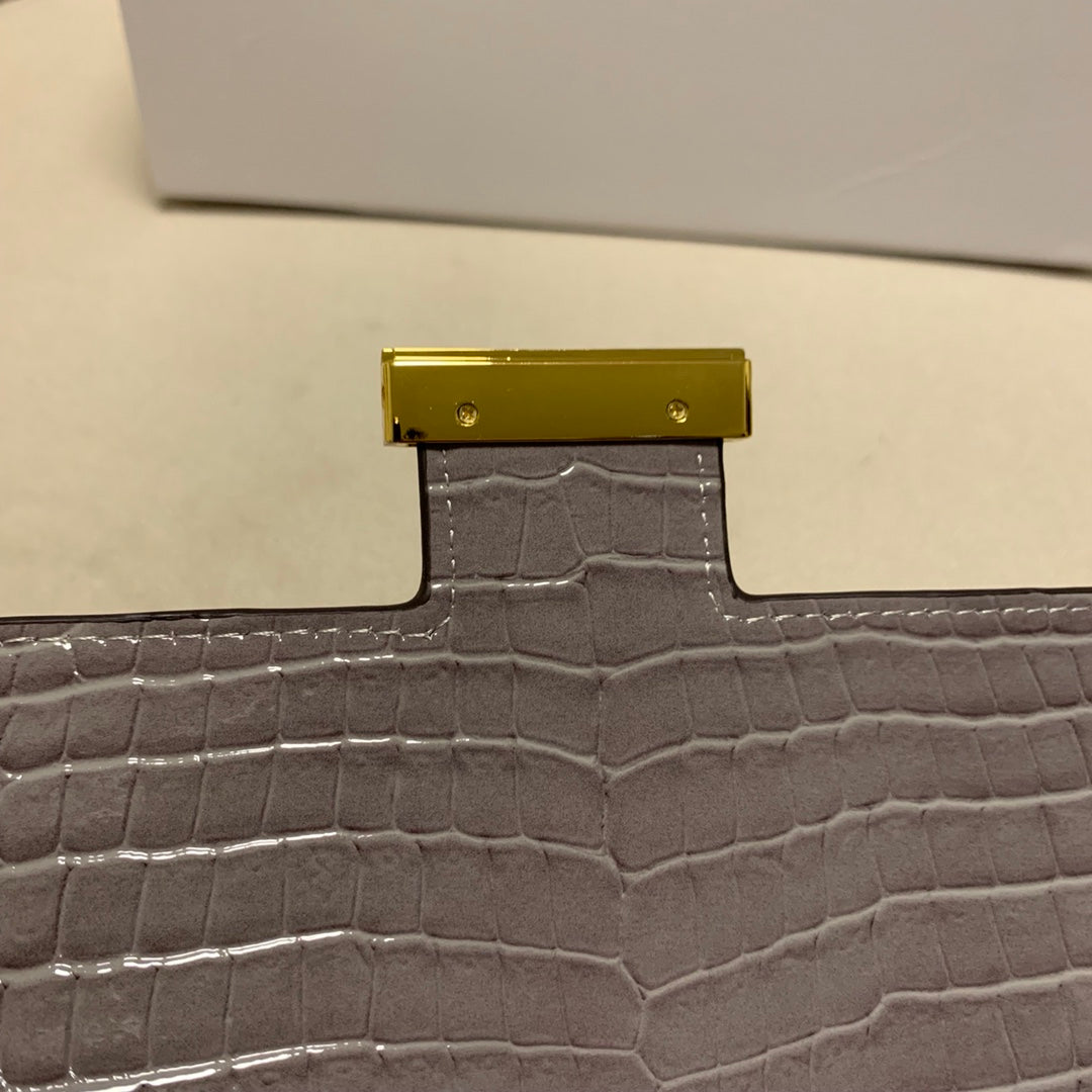 Luxury Grey Crocodile Pattern Handbag with Gold H-Clasp - Elegant Mini Crossbody Bag