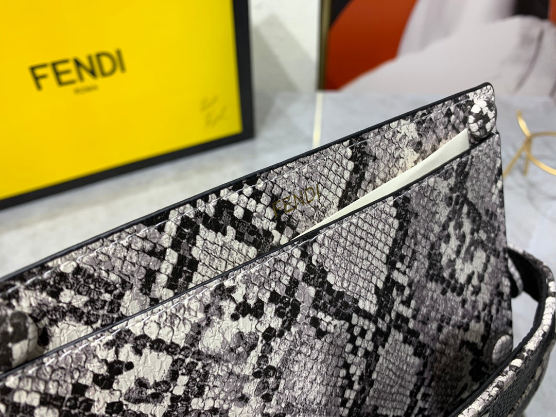 Fendi Peekaboo Black Leather Handbag with Snakeskin Trim