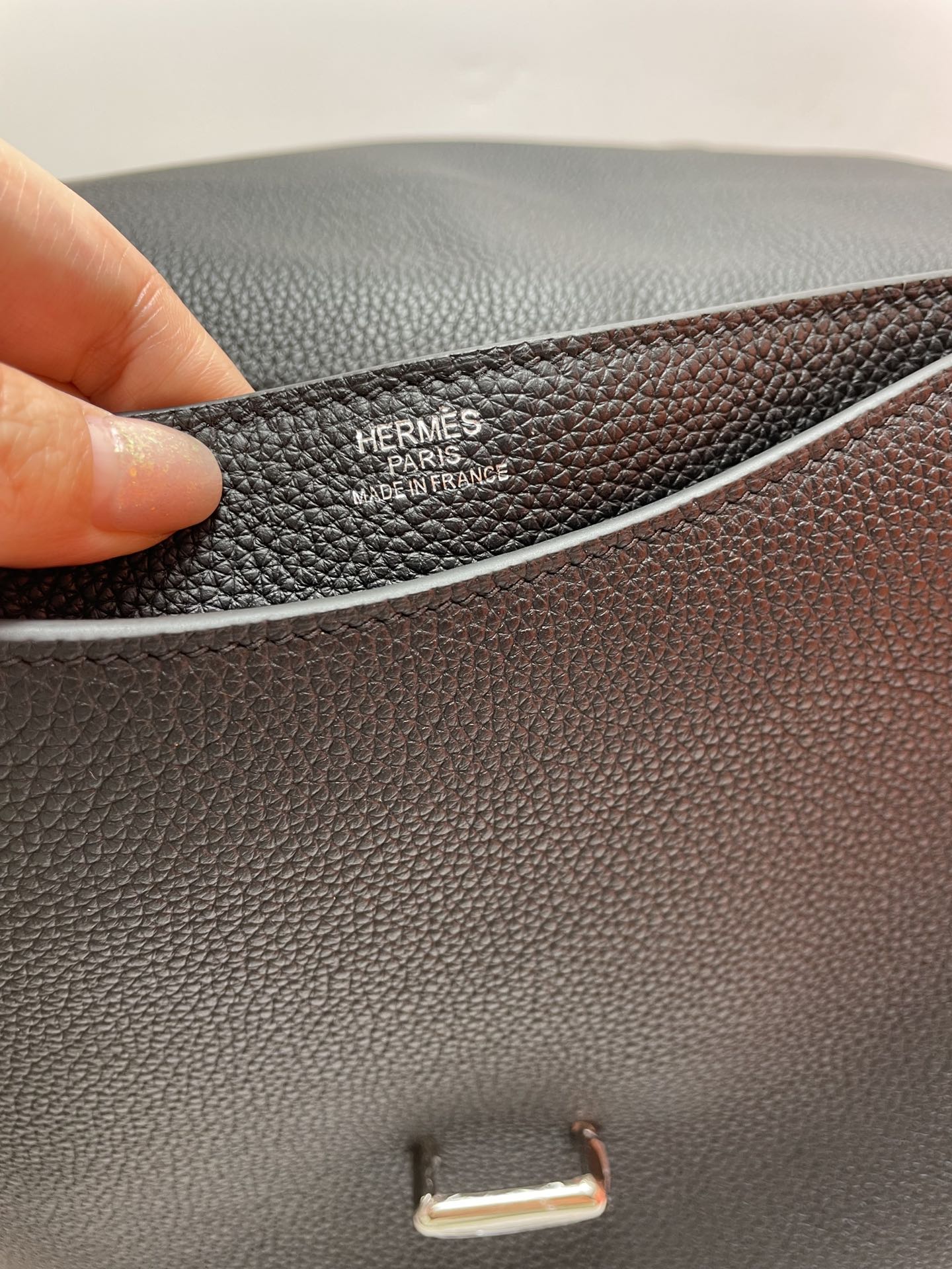 Black Pebbled Leather Messenger Bag with Adjustable Shoulder Strap
