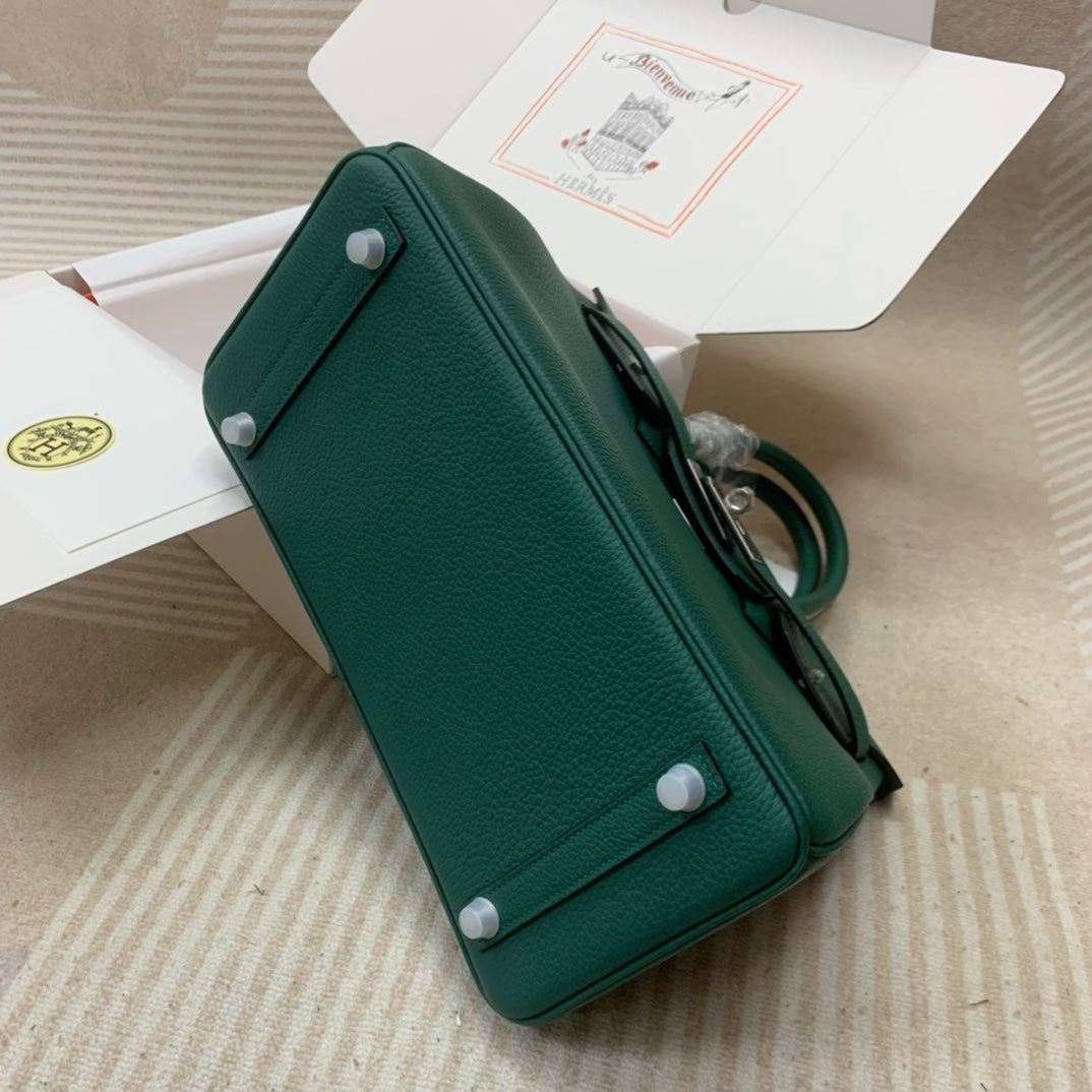Hermès Birkin 30 Green Togo Leather with Palladium Hardware Handbag