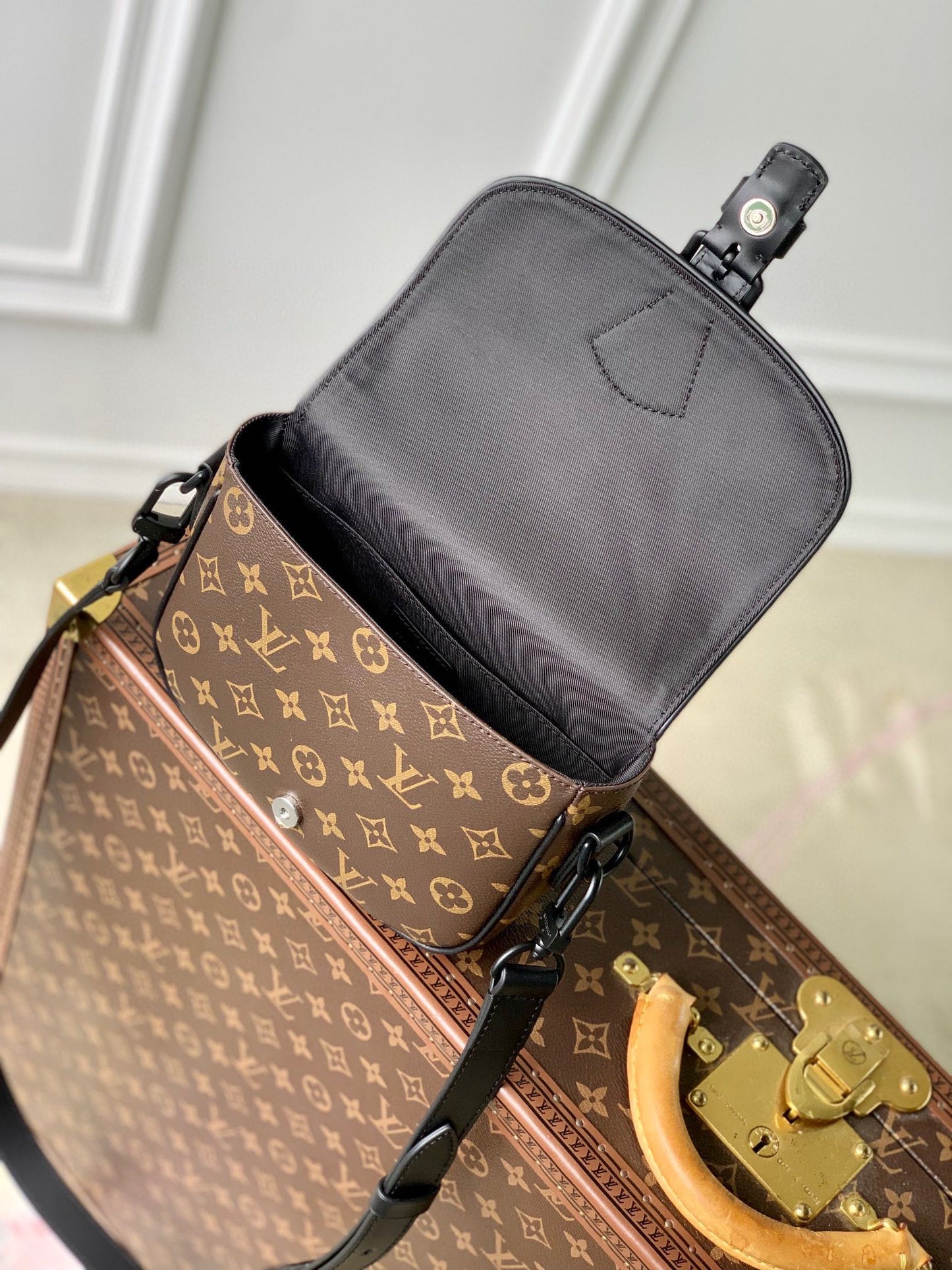Louis Vuitton Monogram Canvas Crossbody Bag with Black Leather Trim & Hardware
