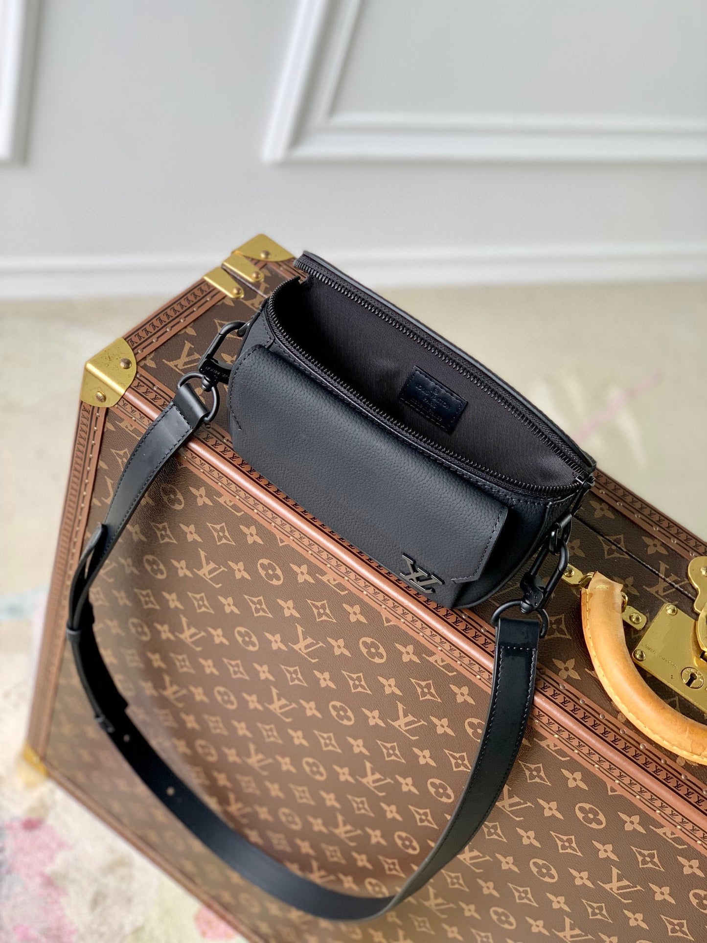 Louis Vuitton Aerogram Takeoff Sling Bag - Black Grained Calf Leather