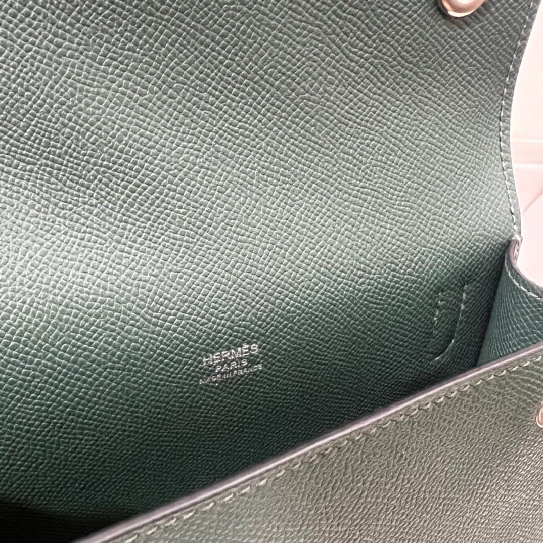 Hermès Click 12 Wallet in Deep Green Leather with Silver-Tone Hardware