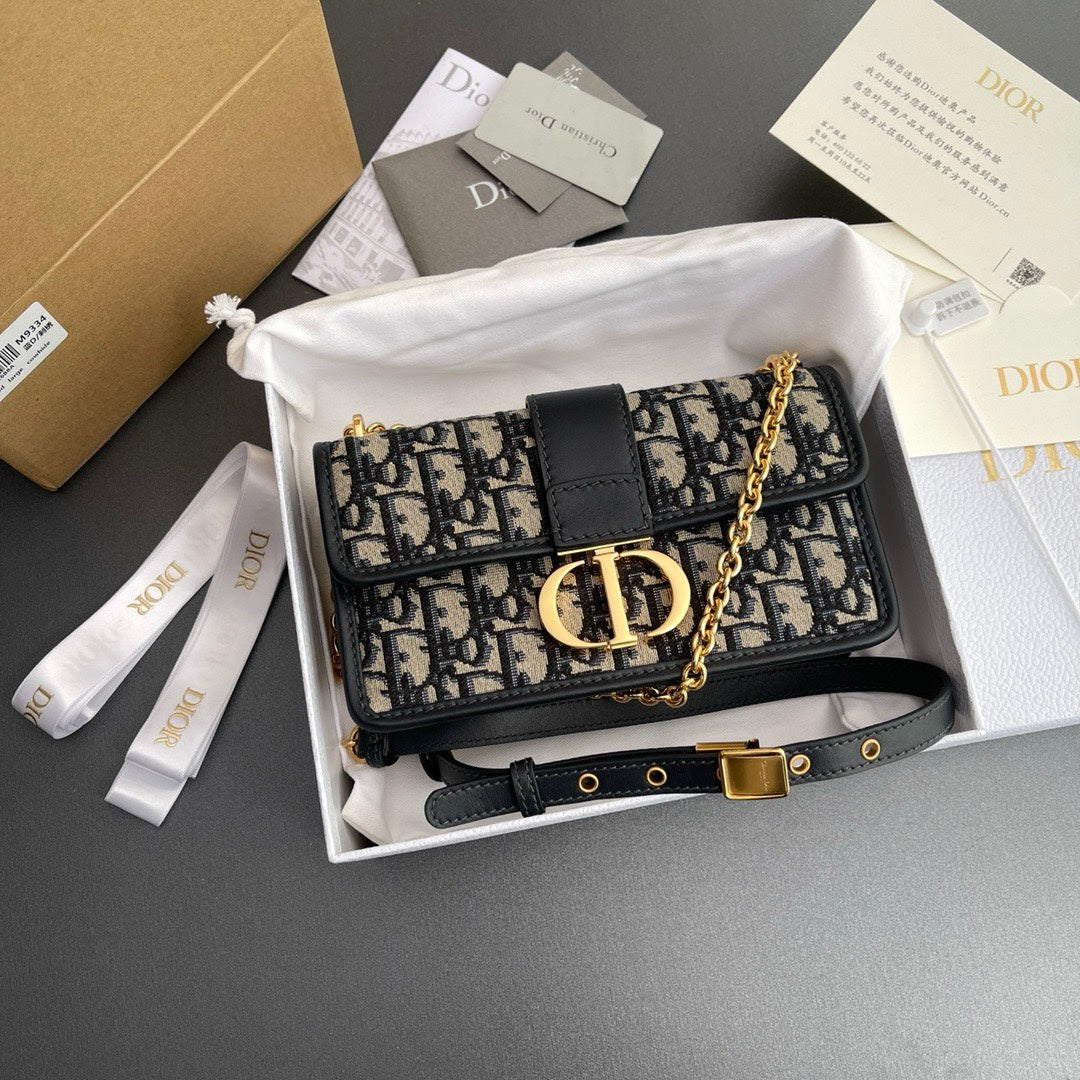 Dior 30 Montaigne East-West Bag with Chain Blue Dior Oblique Jacquard