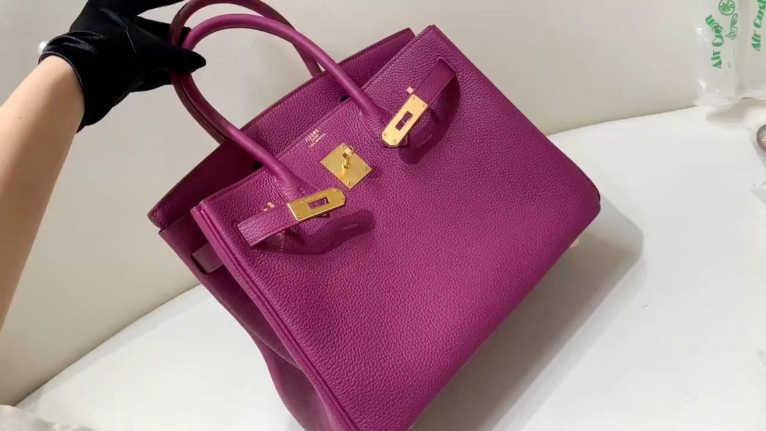 Elegant Magenta Purple Leather Tote Handbag with Gold-Tone Hardware