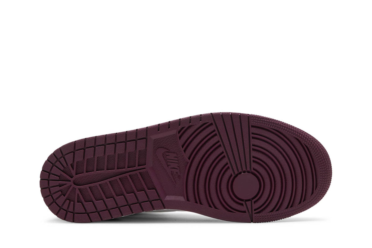 Air Jordan 1 Retro High 'Bordeaux' 555088-611
