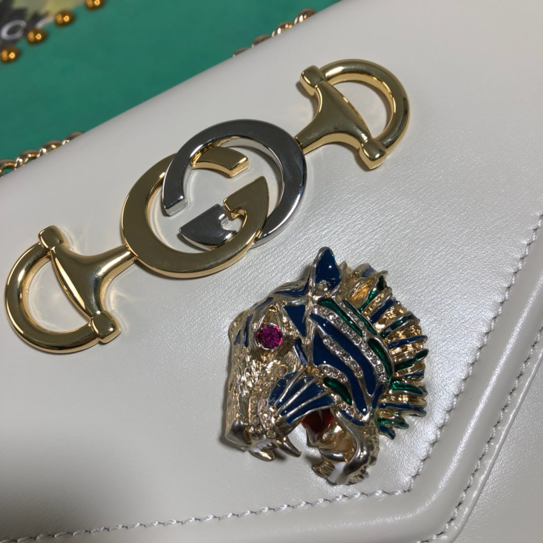 Gucci Rajah Small White Leather Shoulder Bag with Horsebit and Tiger Head