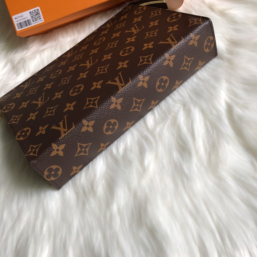 Louis Vuitton Monogram Toiletry Pouch 26 - Brown Coated Canvas