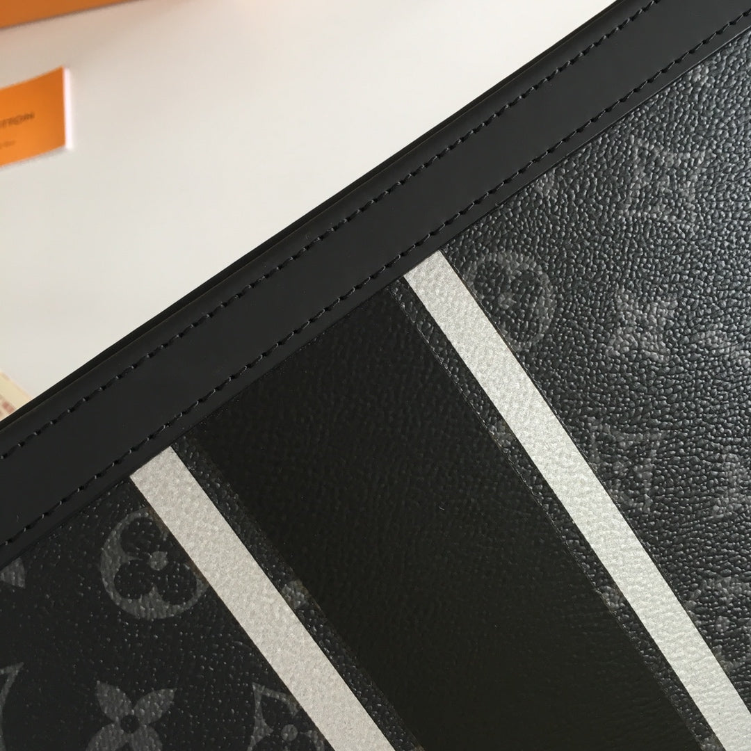 Louis Vuitton Monogram Eclipse Pochette Voyage MM Clutch Bag - Black/Grey