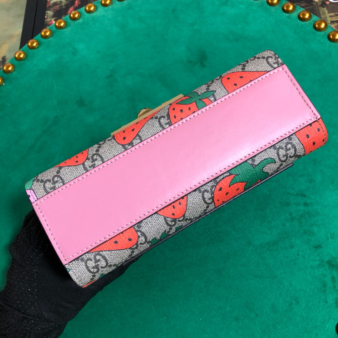 Gucci Padlock GG Supreme Strawberry Small Shoulder Bag