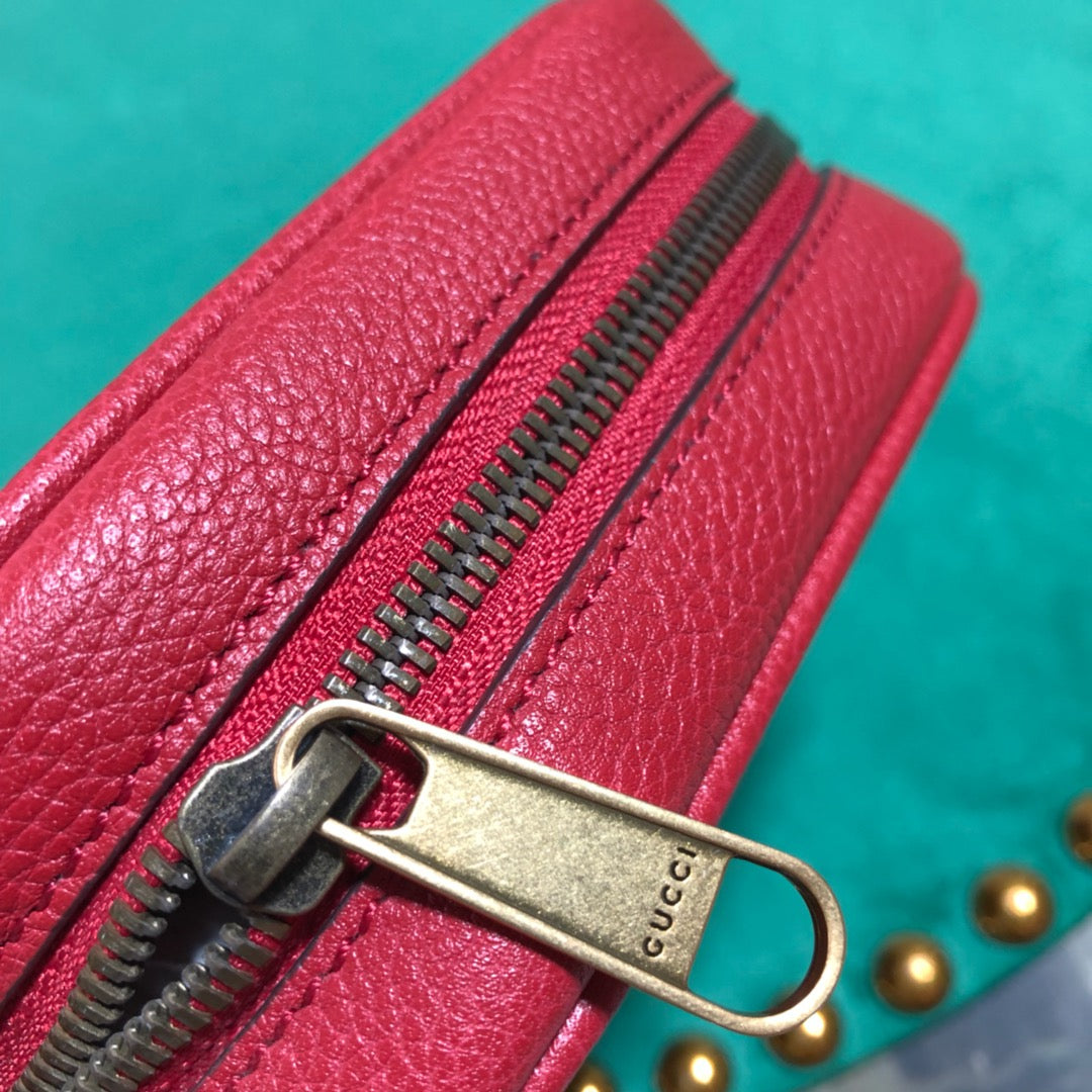 Gucci Red Vintage Logo Leather Small Shoulder Crossbody Bag