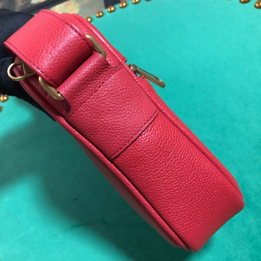 Gucci Red Vintage Logo Leather Small Shoulder Crossbody Bag