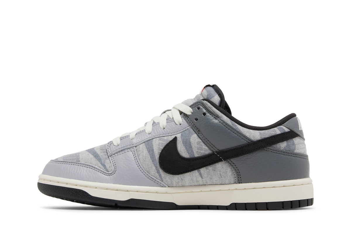 Nike Dunk Low 'Copy Paste' DQ5015-063