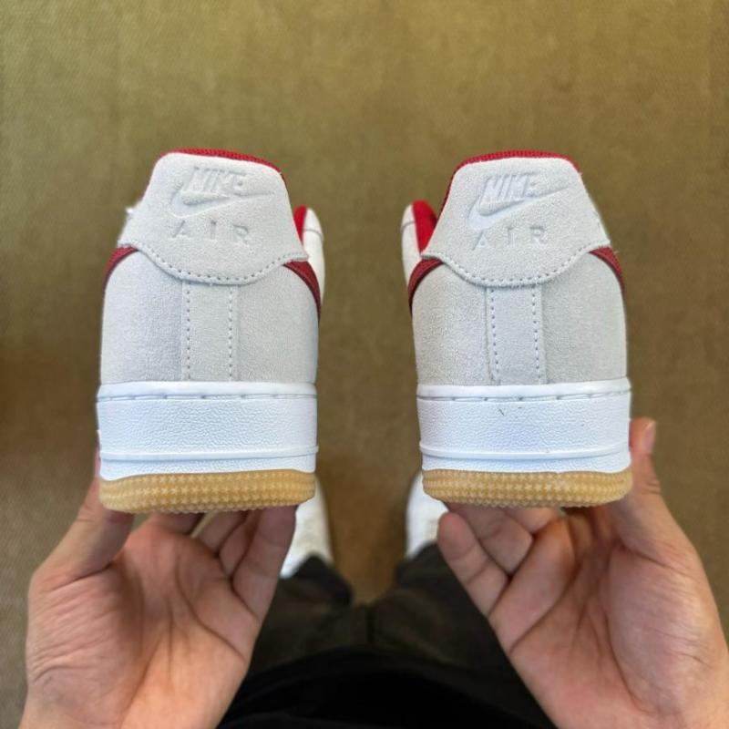 Nike Air Force 1 Low Summit White University Red Light Smoke Grey Gum Light Brown DV0788-100