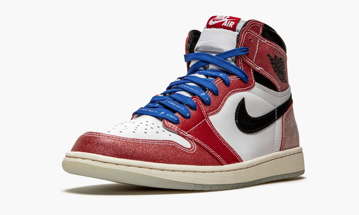 Air Jordan 1 Retro High OG "Trophy Room – With Blue Laces"