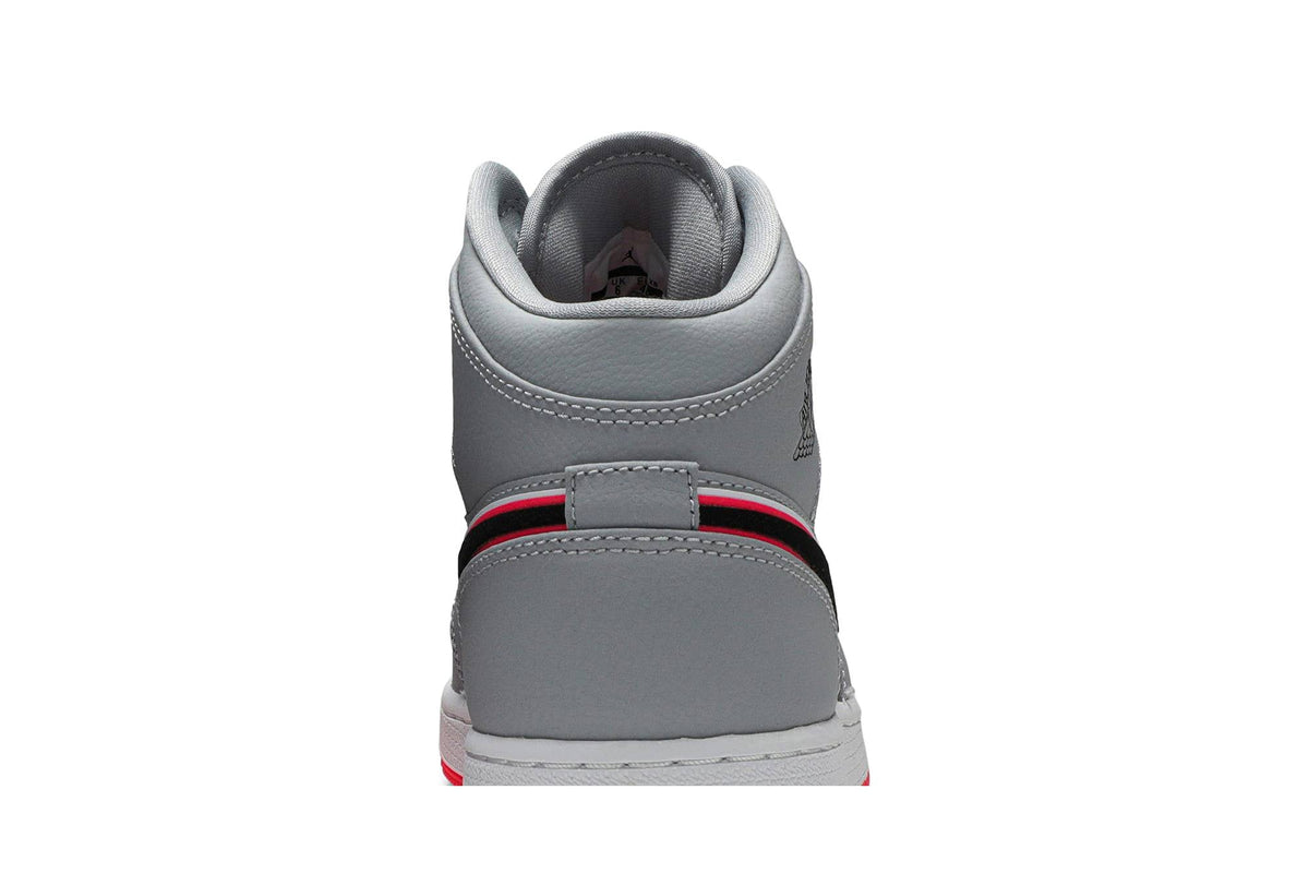( Grade School ) Air Jordan 1 Mid 'Wolf Grey Pink' 555112-060