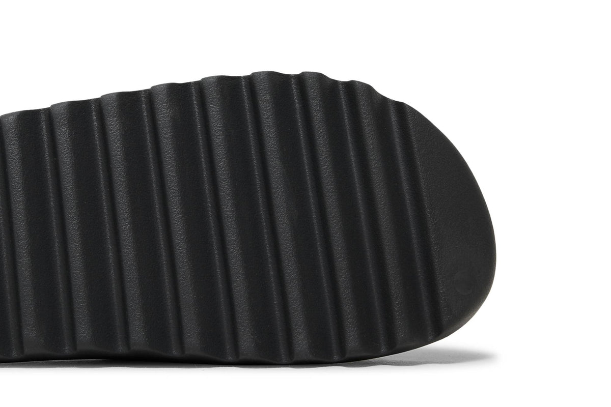 Adidas Yeezy Slides 'Granite' ID4132