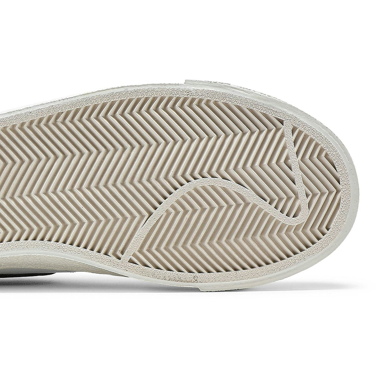 ( Women ) Nike Blazer Low '77 'White Black' DC4769-102