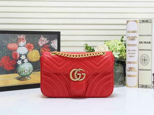 Gucci GG Marmont Small Matelassé Shoulder Bag - Red Leather
