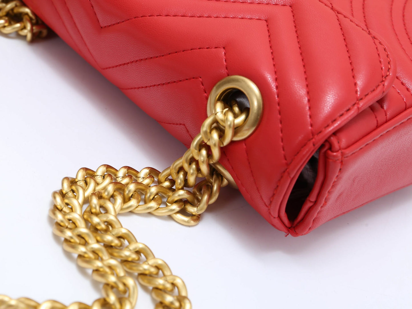 Gucci GG Marmont Small Matelassé Shoulder Bag - Red Leather