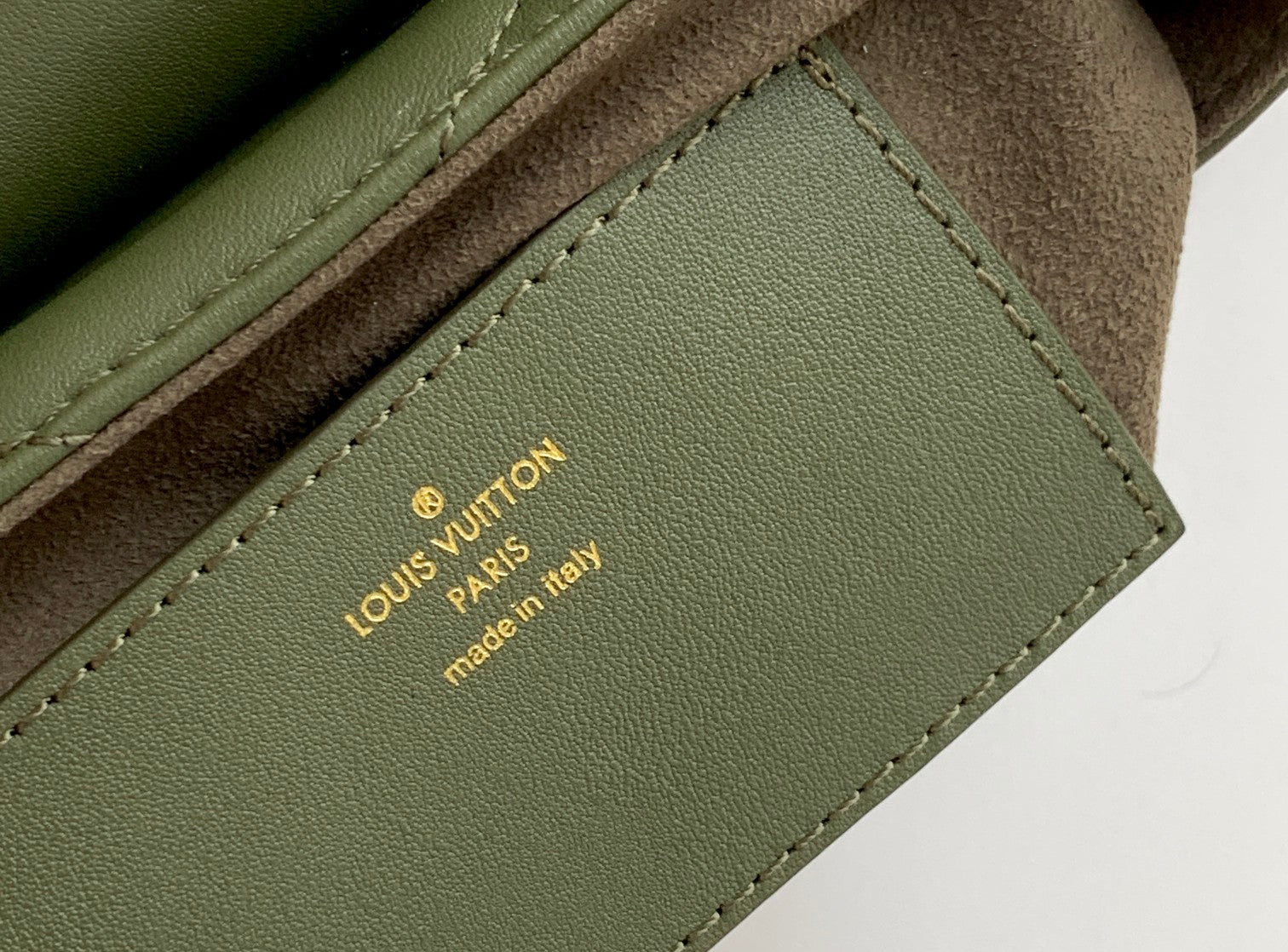 Louis Vuitton New Wave Multi-Pochette Khaki Green Quilted Leather Crossbody Bag