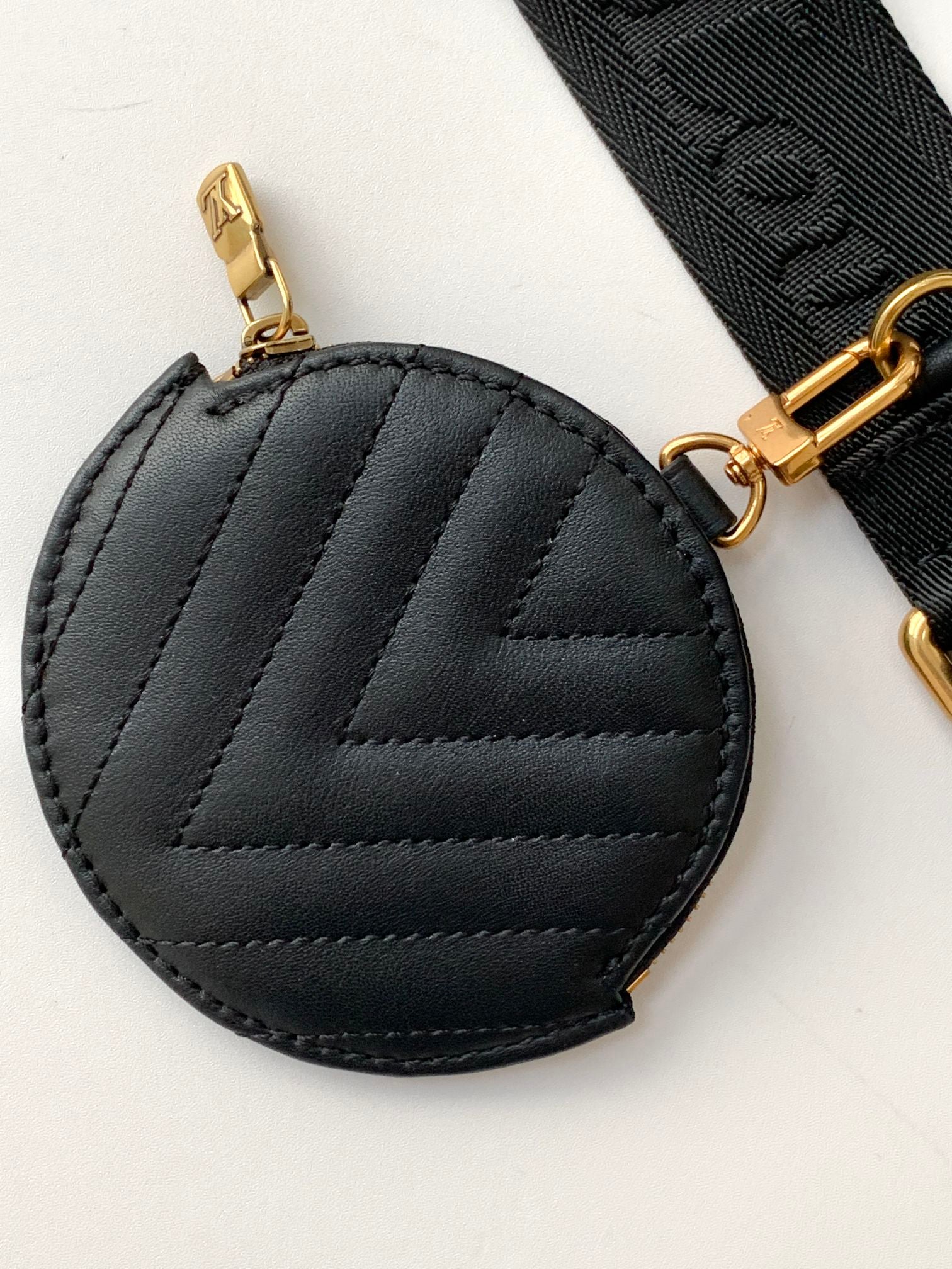 Louis Vuitton New Wave Multi Pochette Black Quilted Leather Crossbody Bag