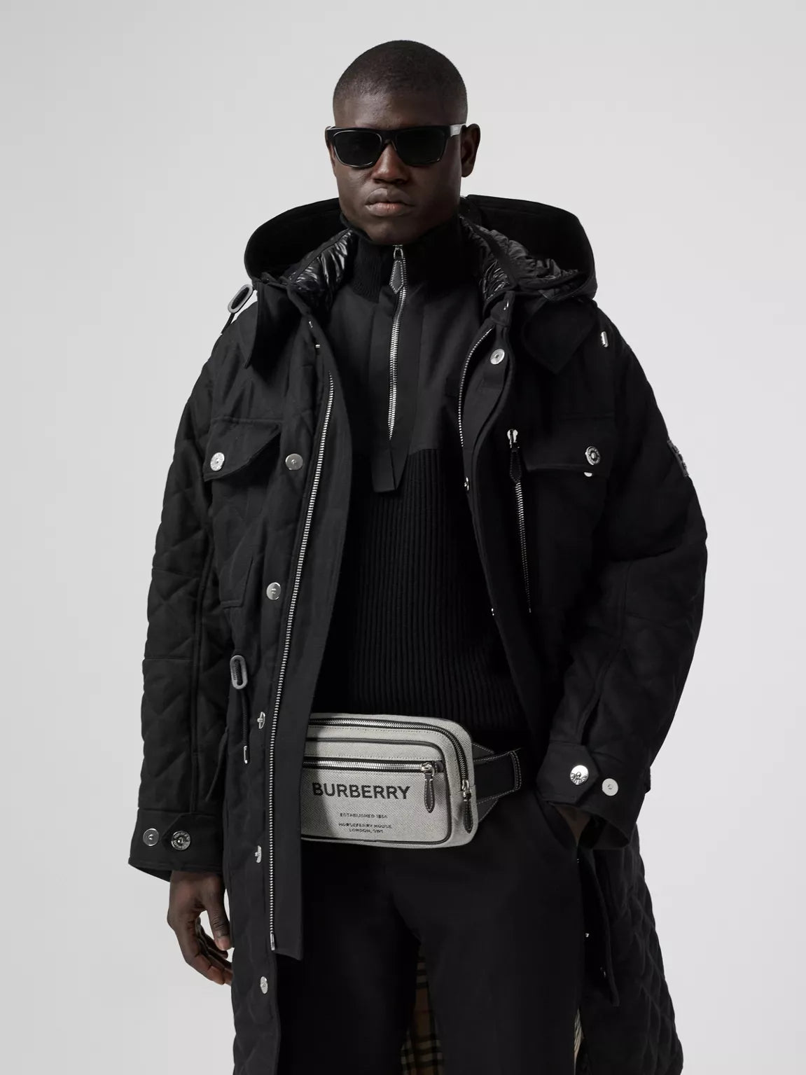 Burberry Logo Print Sonny Belt Bag - Grey