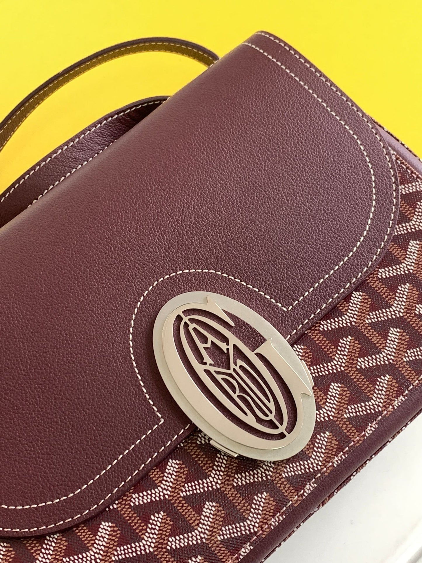 Gogy Burgundy Chevron Pattern Leather Shoulder Bag with Silver Oval Clasp