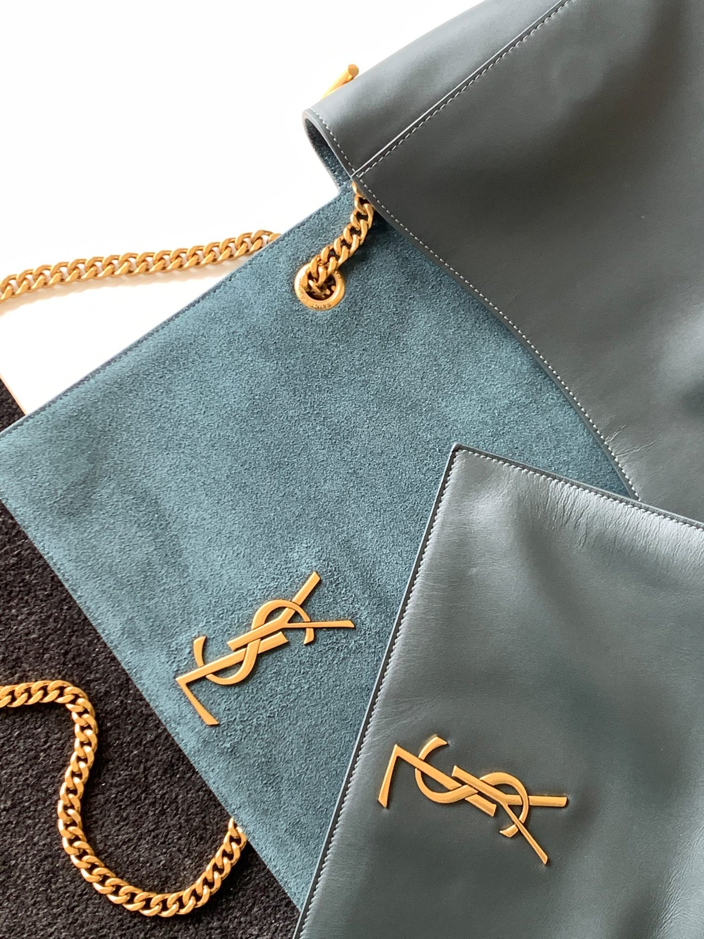 Saint Laurent Women's Kate Medium Monogram Leather Shoulder Bag - Black/Gold