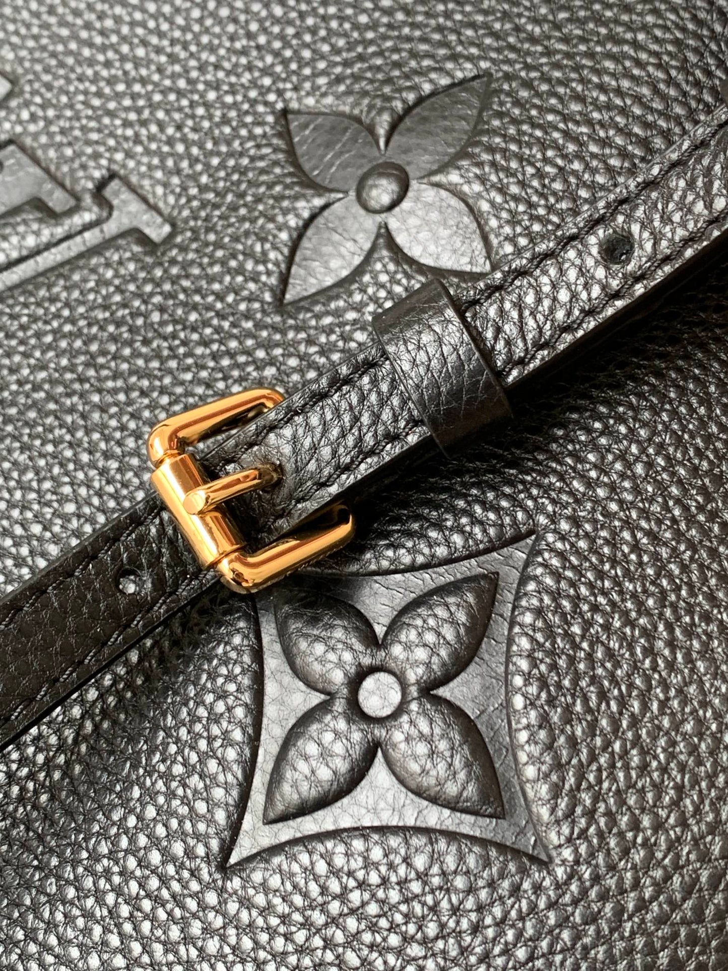 Louis Vuitton Monogram Empreinte Leather Top Handle Bag - Noir Black