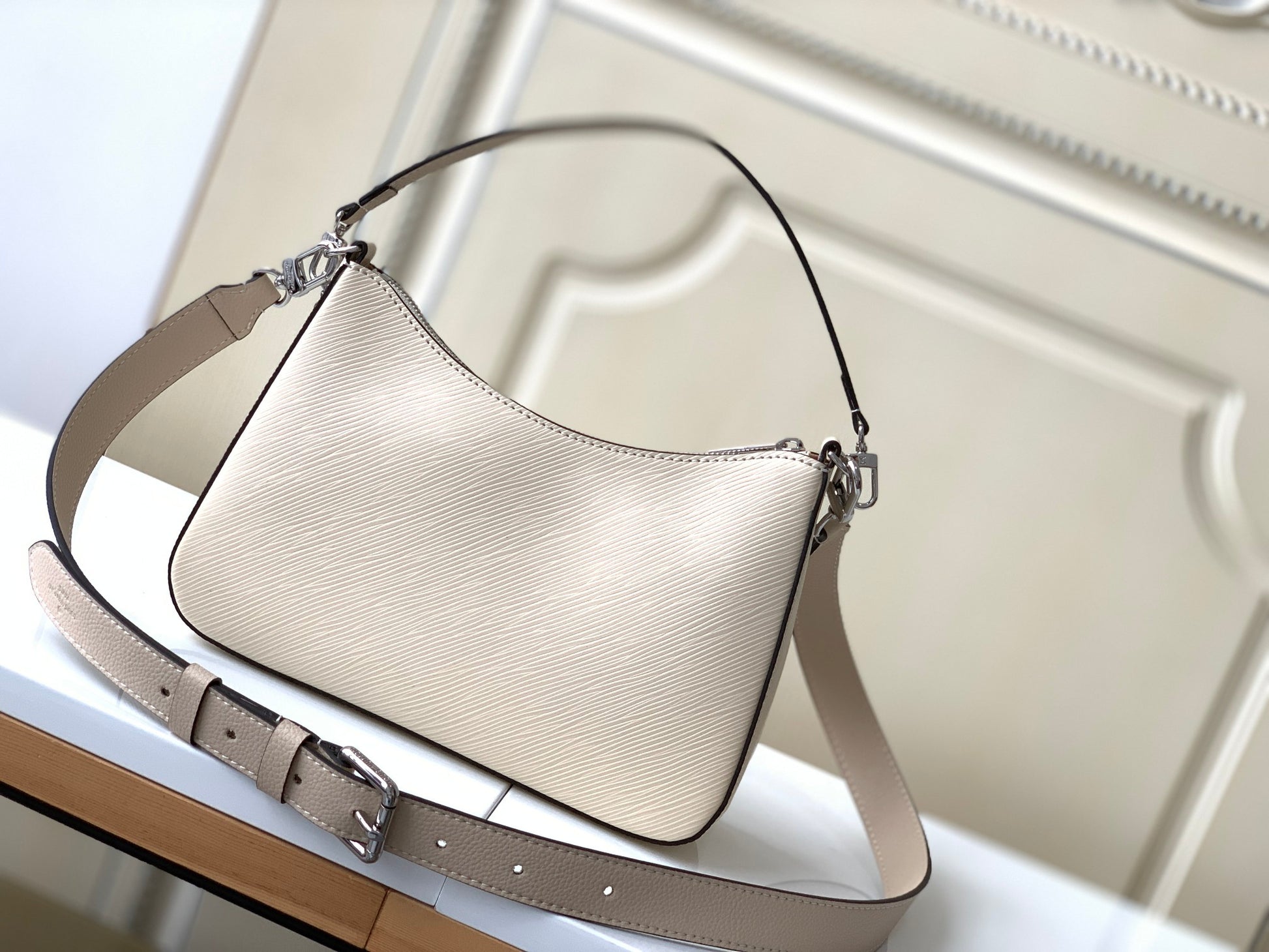 Louis Vuitton Cream Leather Shoulder Bag with Front Pocket and Chain Card Holder