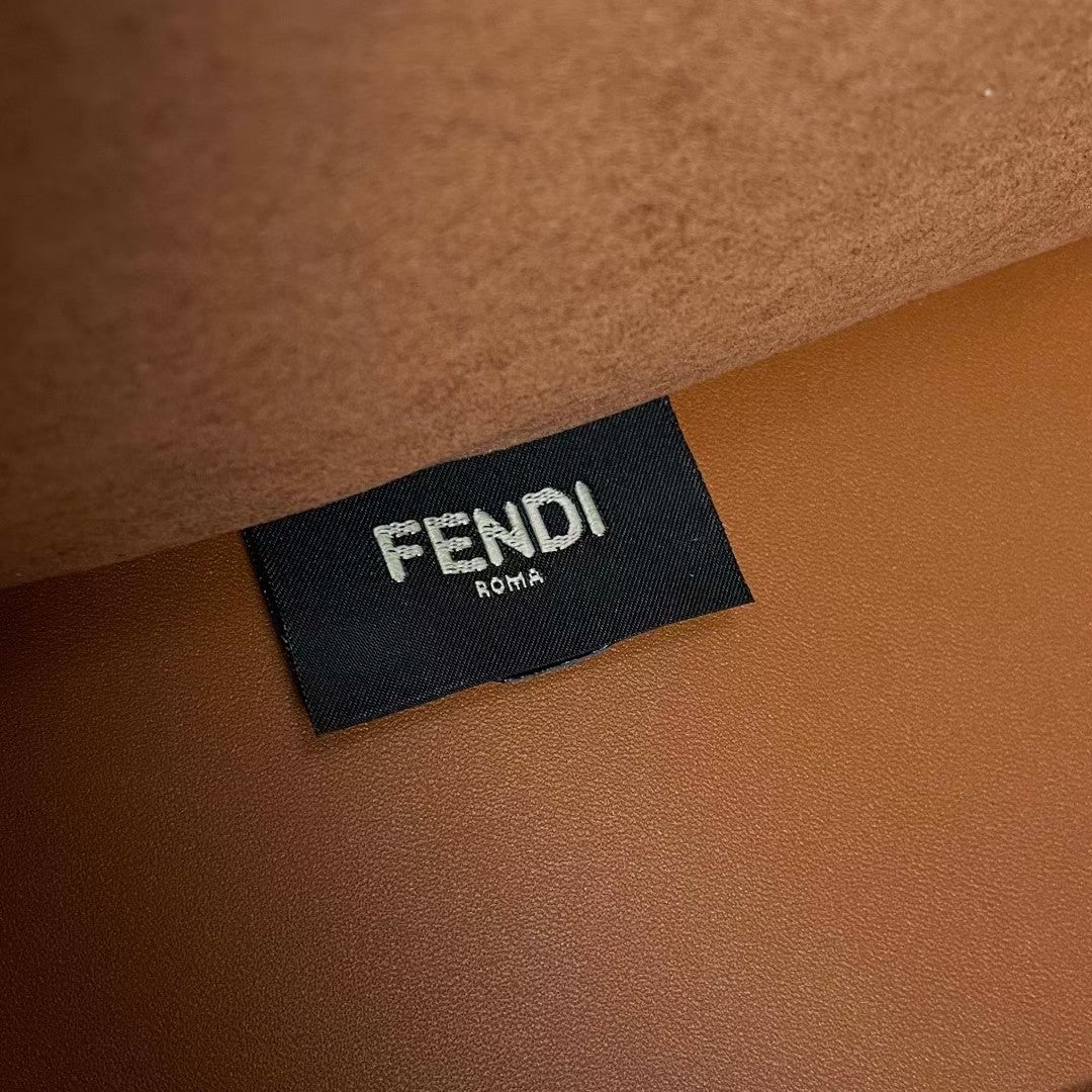 Fendi Sunshine Large Leather Tote Bag - Brown