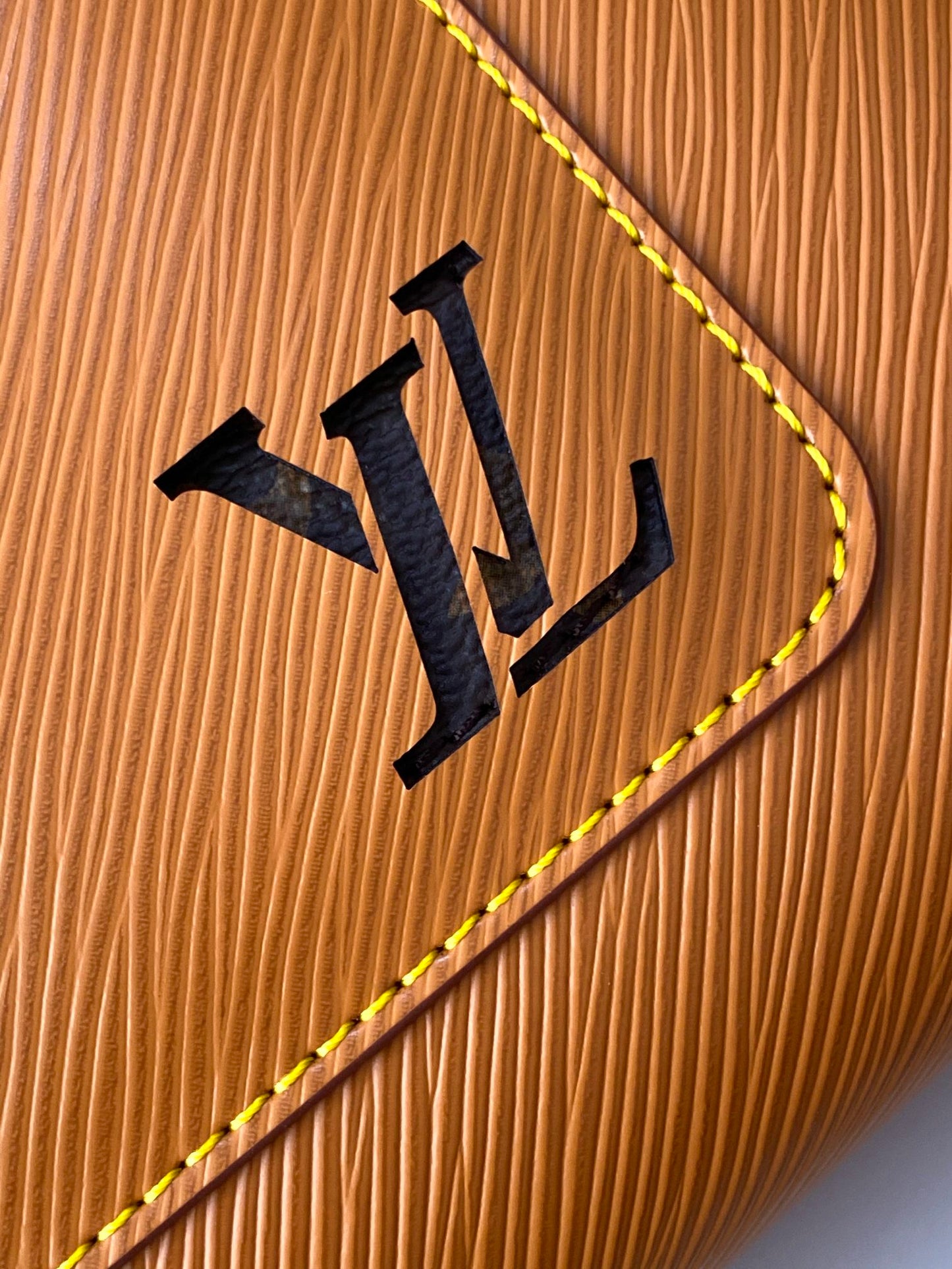 Louis Vuitton Marelle Tote BB Epi Leather Handbag - Honey Gold