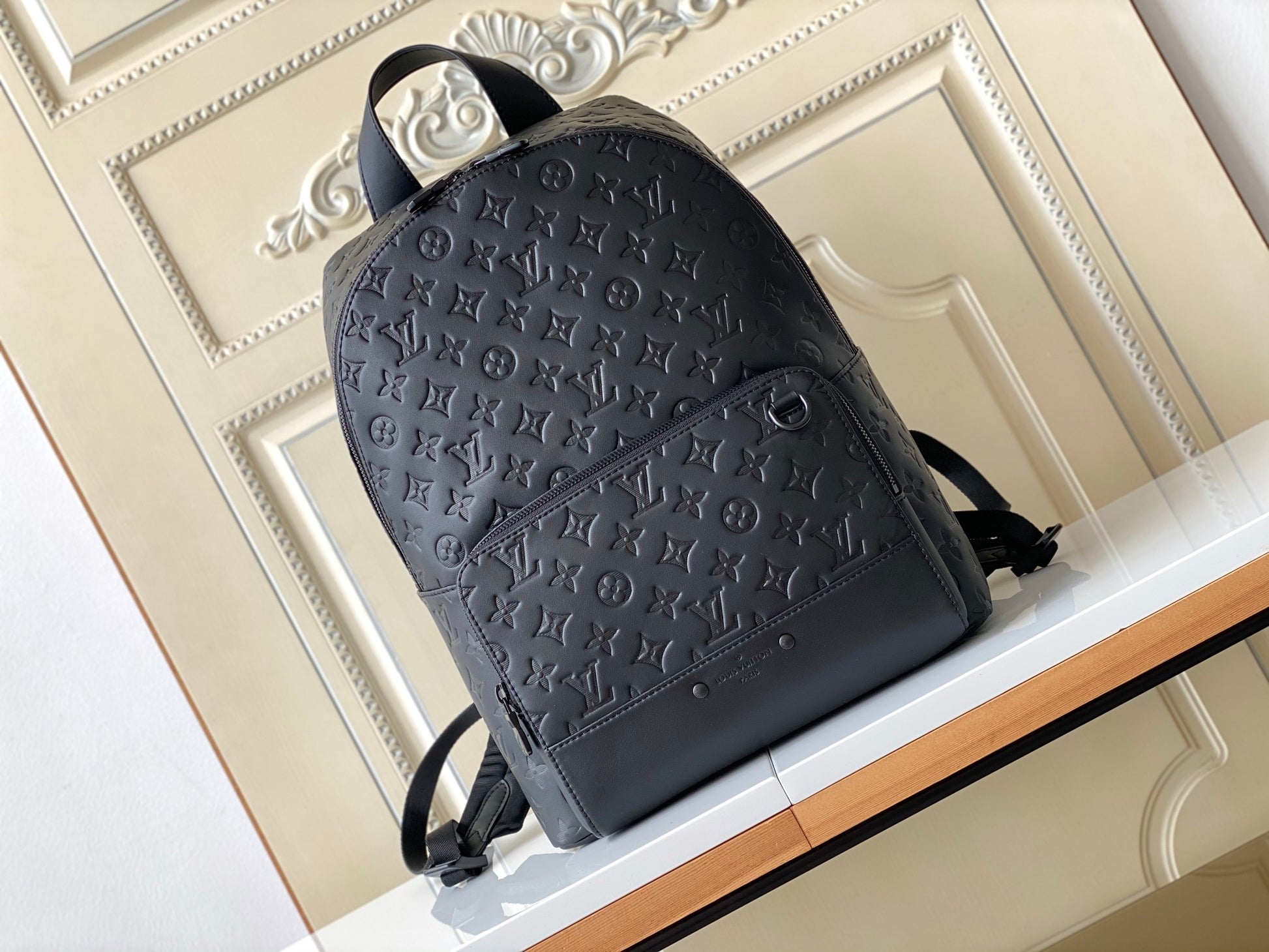 Men's Embossed Monogram Shadow Leather Discovery Backpack - Black