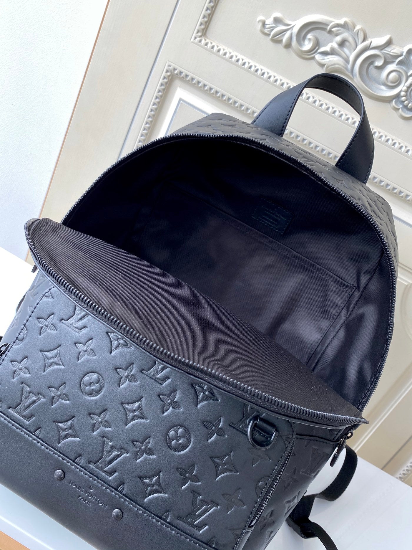 Men's Embossed Monogram Shadow Leather Discovery Backpack - Black