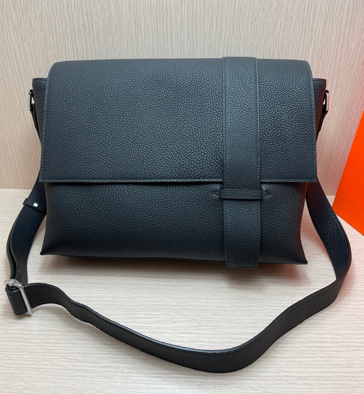 Men's Luxury Black Pebbled Leather Messenger Bag - Adjustable Shoulder Strap Crossbody