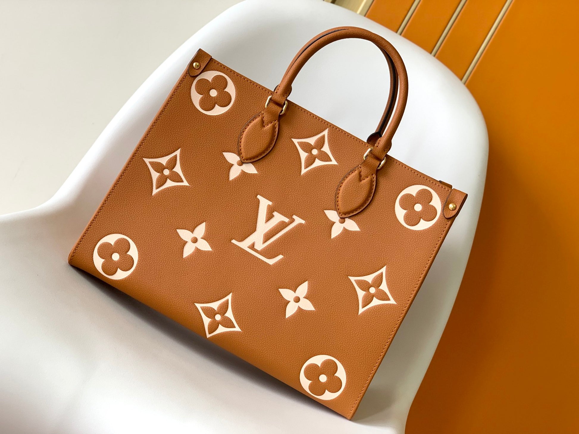 Louis Vuitton OnTheGo MM Monogram Empreinte Leather Tote Bag - Arizona/Beige