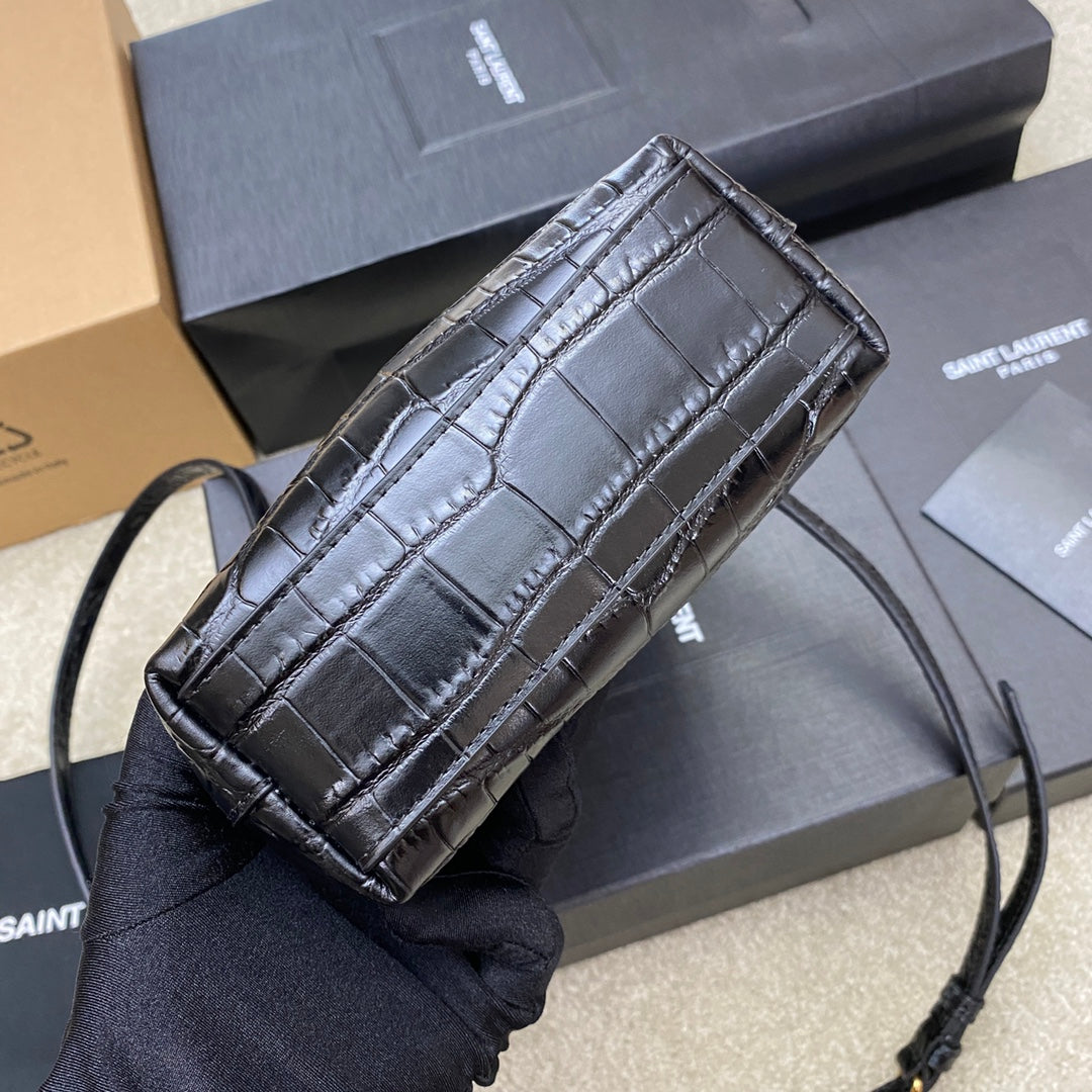 Saint Laurent Toy North/South Tote Bag in Crocodile-Embossed Leather - Black