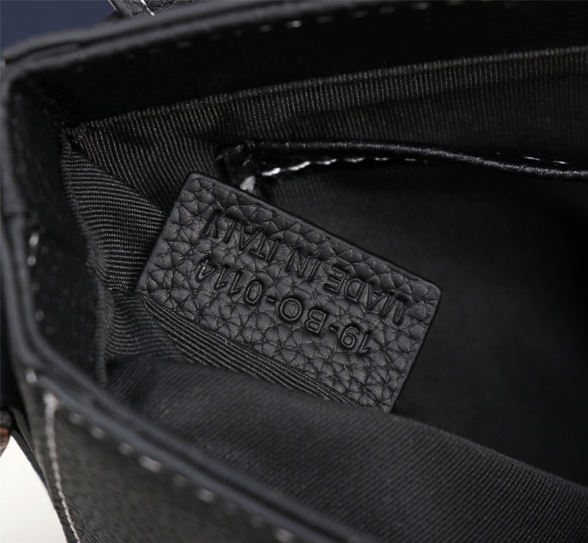 Christian Dior Black Grained Calfskin Lingot Messenger Bag with Contrast Stitching