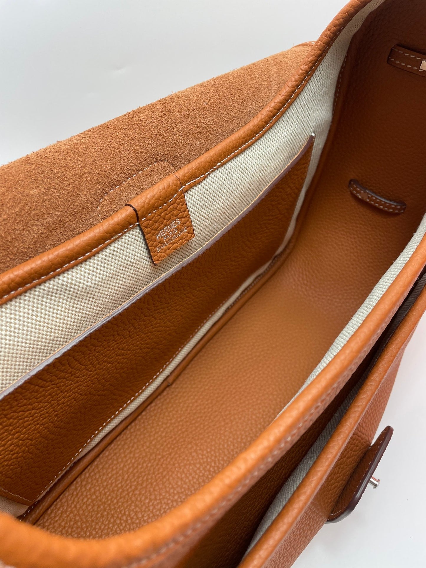 Hermès Jypsiere Style Leather Messenger Bag - Tan Brown