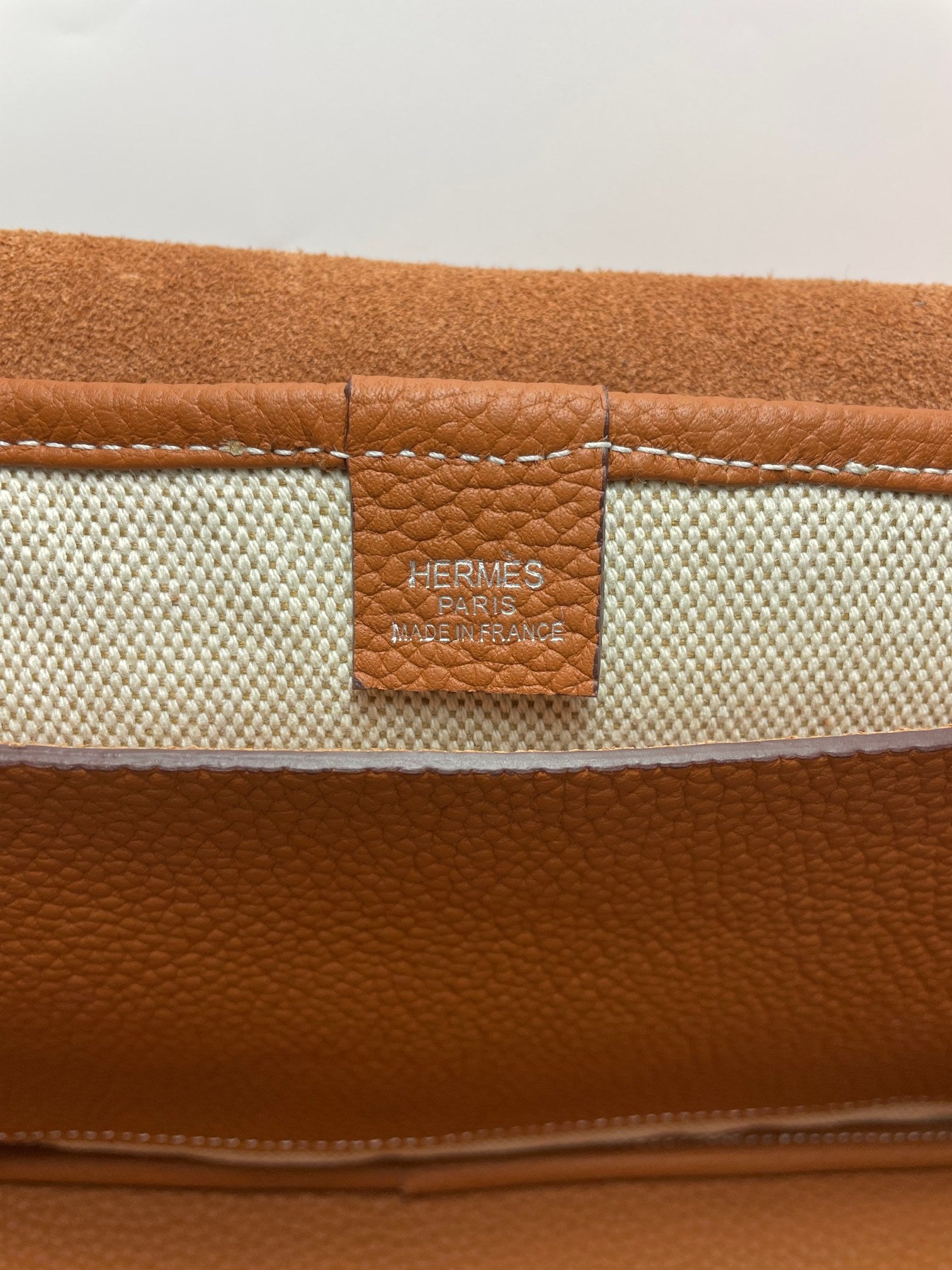 Hermès Jypsiere Style Leather Messenger Bag - Tan Brown