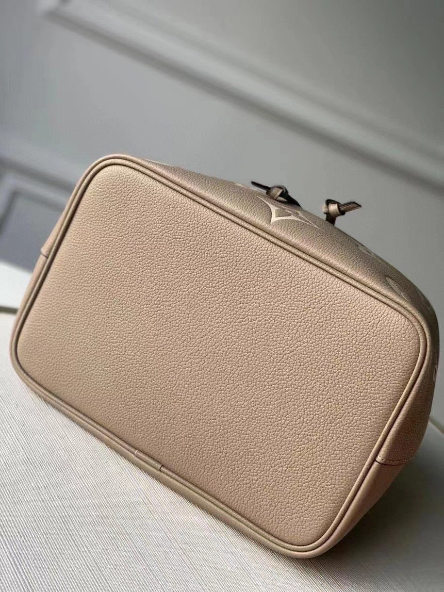 Louis Vuitton NéoNoé MM Monogram Empreinte Leather Bucket Bag - Turtledove Beige