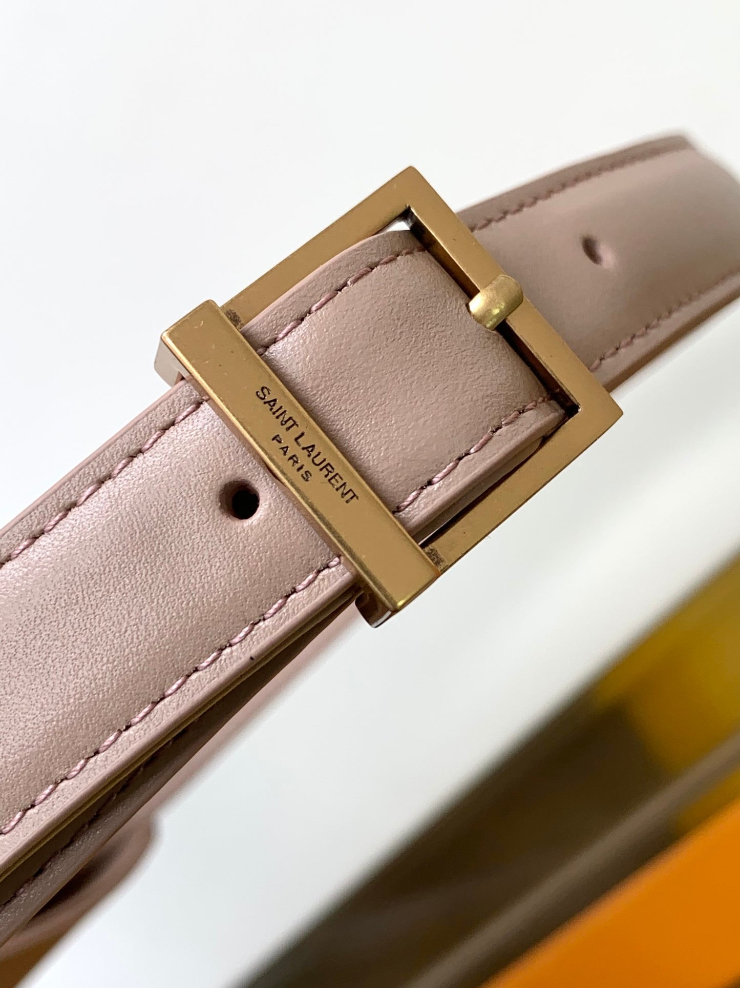 Saint Laurent LE 5 À 7 Hobo Bag in Smooth Leather - Nude Beige