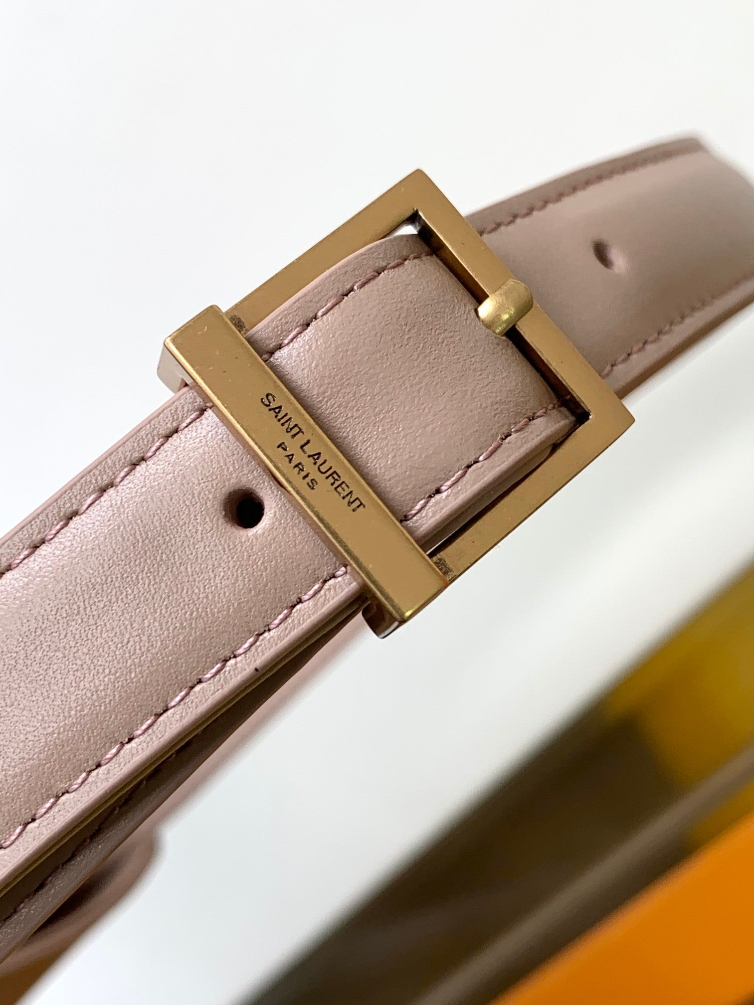 Saint Laurent LE 5 À 7 Hobo Bag in Smooth Leather - Nude Beige