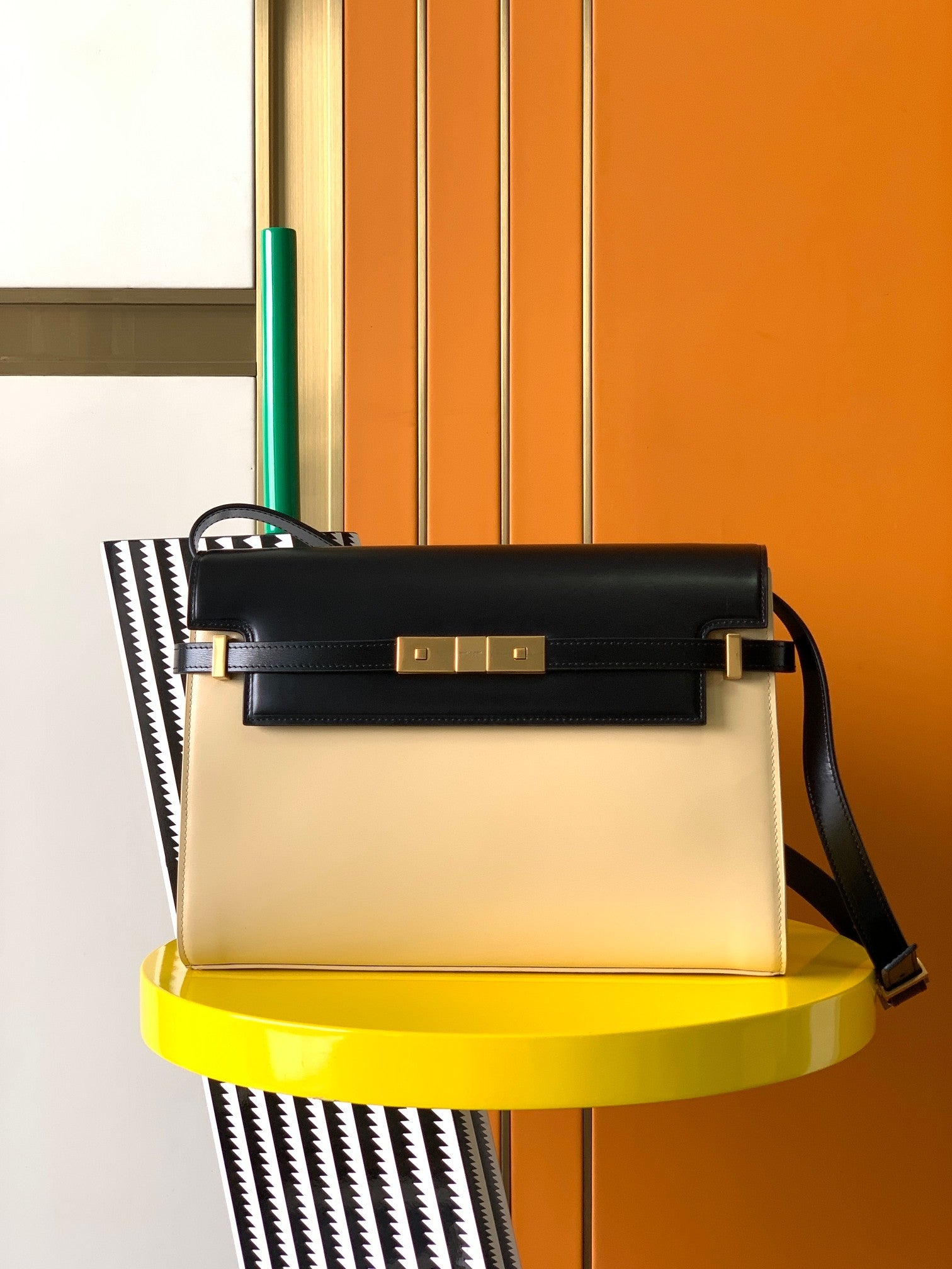 Two-Tone Cream and Black Leather Shoulder Bag with Gold Hardware