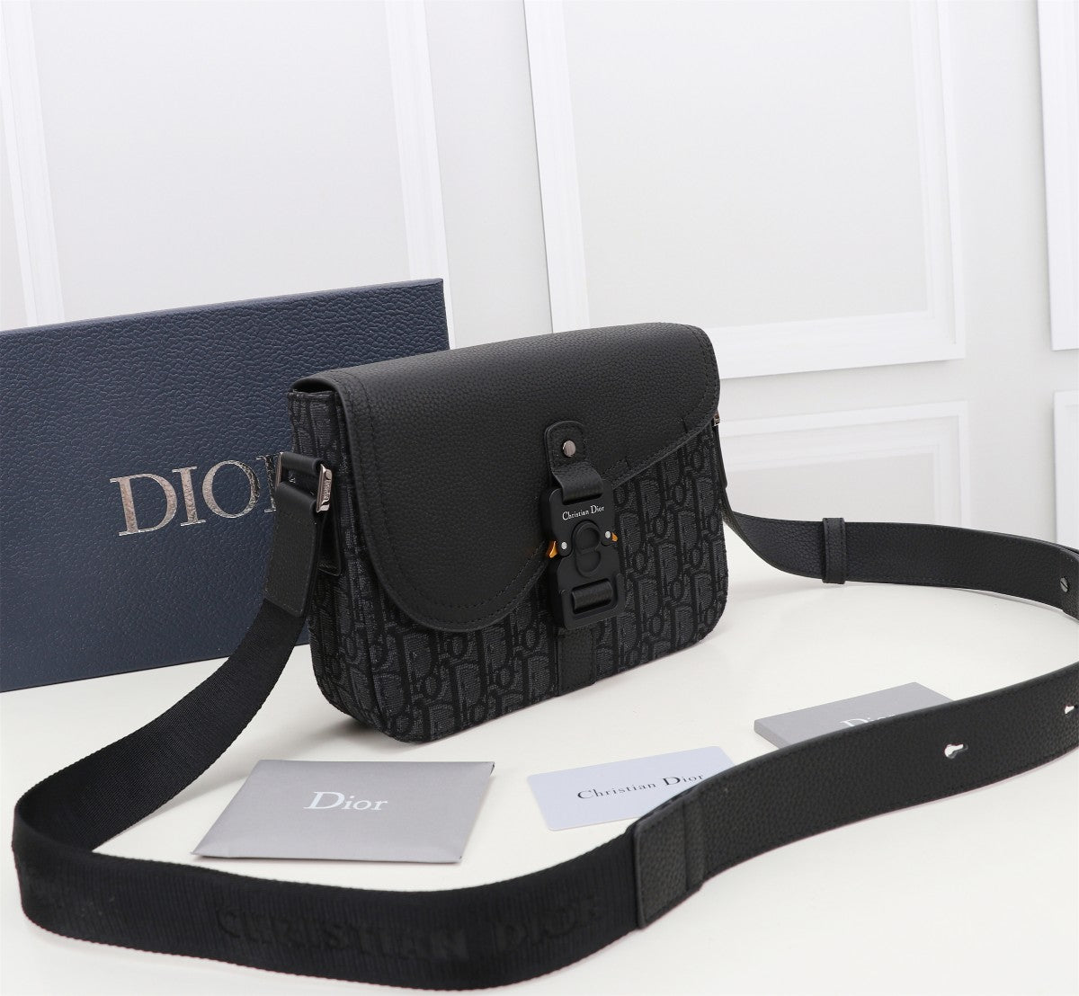 Christian Dior Black Oblique Jacquard and Smooth Calfskin Messenger Bag
