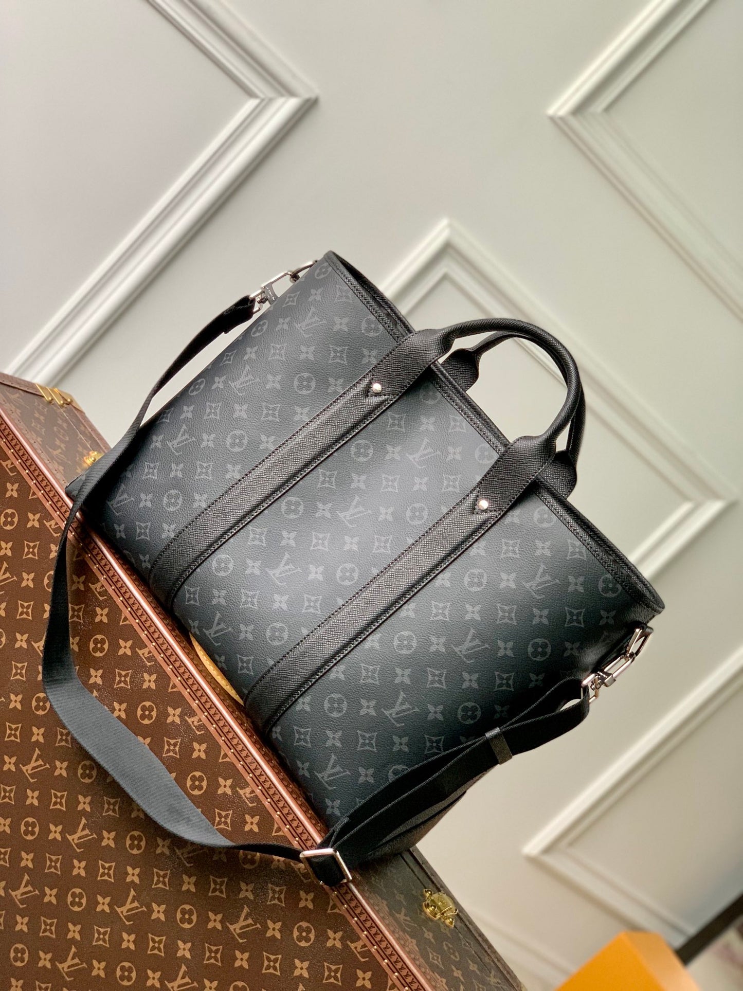 Louis Vuitton Black Monogram Canvas Business Briefcase with Leather Trim