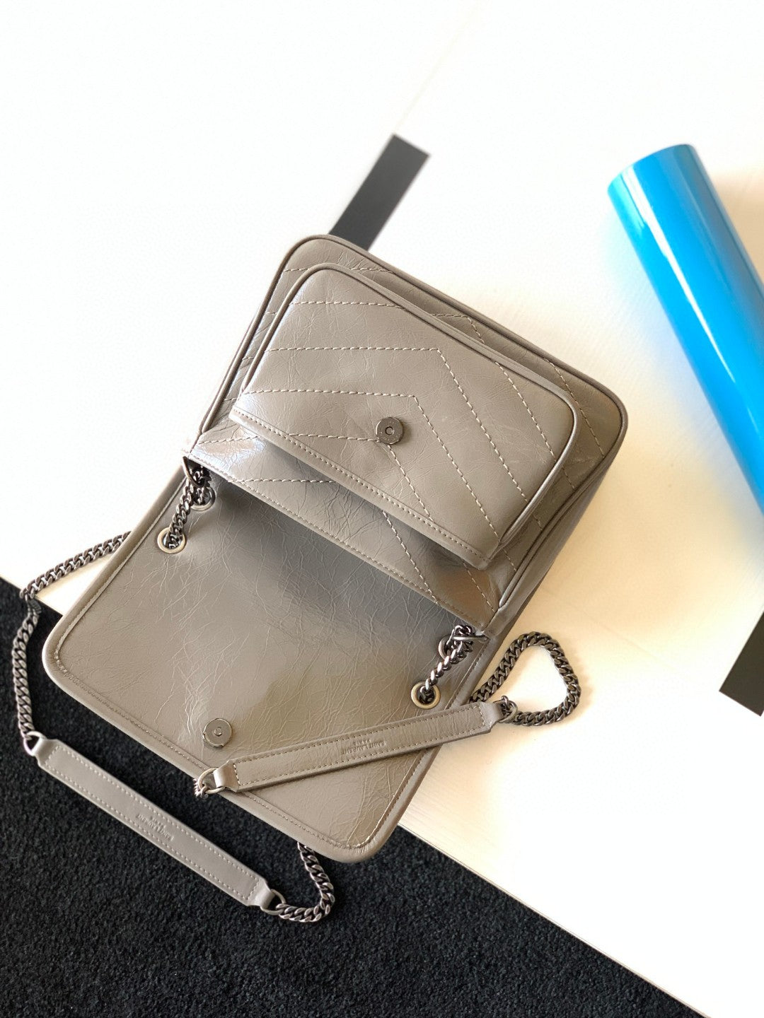 Saint Laurent Niki Medium Shoulder Bag in Grey Vintage Leather